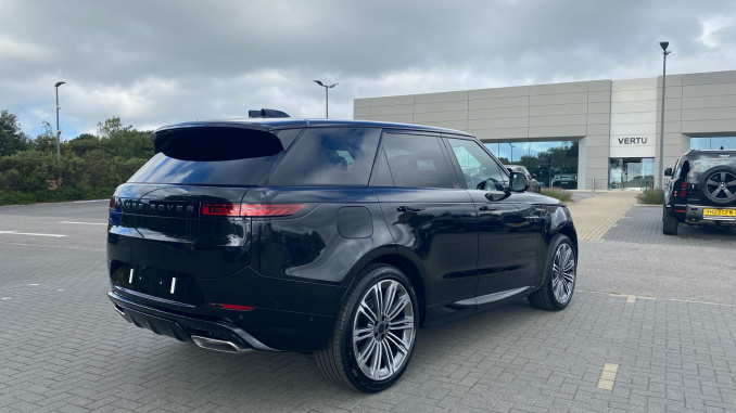 Land Rover Range Rover Sport 3.0 P460e Autobiography 5dr Auto Estate - Image 22